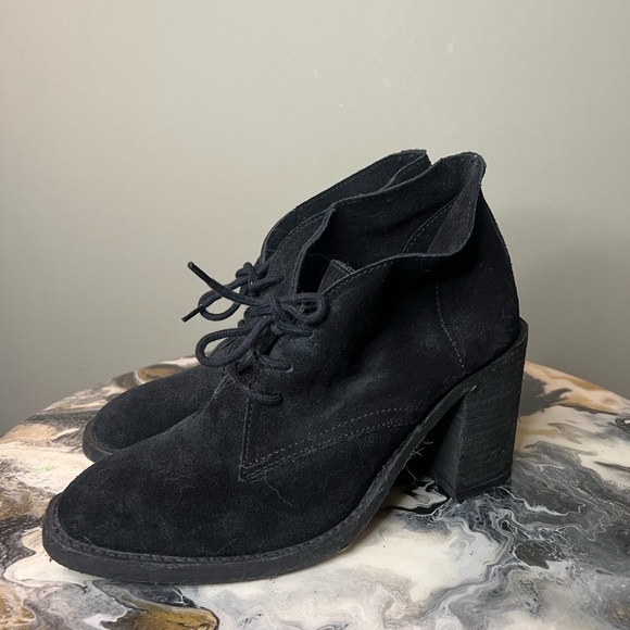 Jeffrey Campbell Xavier Suede Bootie Black - Picture 4 of 11